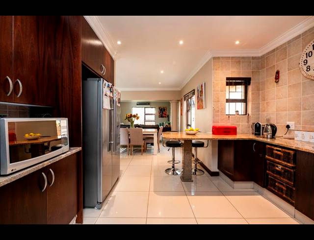 4 BEDROOM HOUSE FOR SALE IN MEYERSDAL